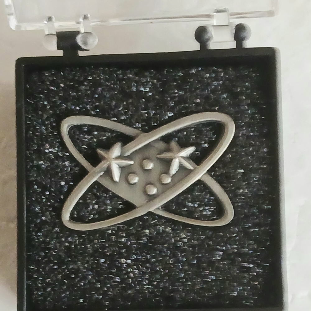 U.S. Navy Electronics Technician Lapel Pin